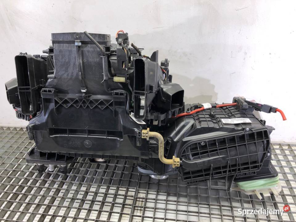 NAGRZEWNICA KOMBAJN BMW F07 9202574 Hatchback podkarpackie