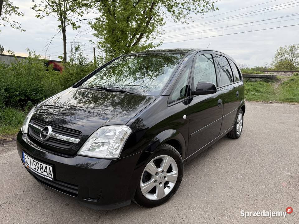 Opel Meriva A 17 CDTi 100 149 000 gniazdo AUX Meriva Będzin