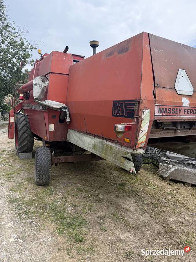 Kombajn Massey Ferguson 24 Massey Ferguson Rolnictwo