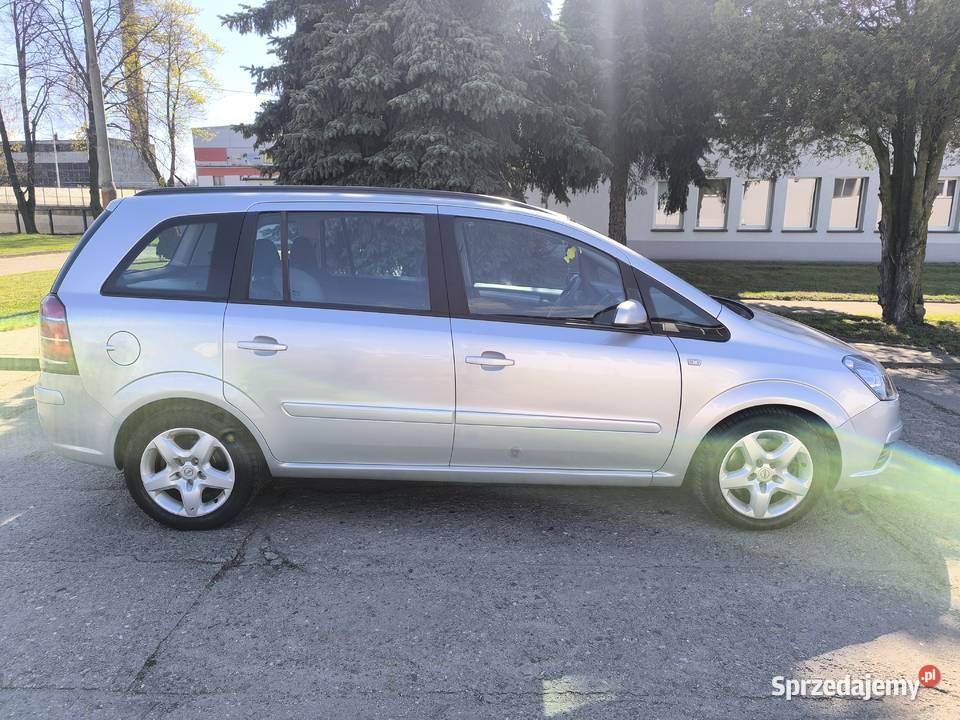 Ładny Opel Zafira B 2007 19D 120 Bez Wkładu 1900cm3 Sieradz