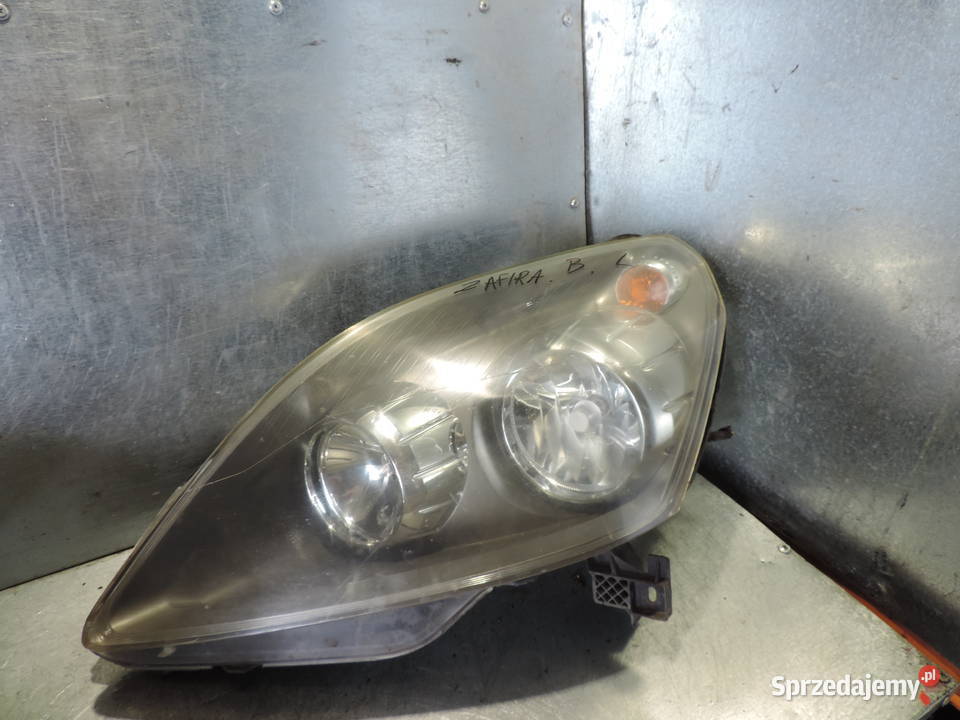 OPEL ZAFIRA B LAMPA LEWA PRZEDNIA PRZÓD Lampy przednie małopolskie