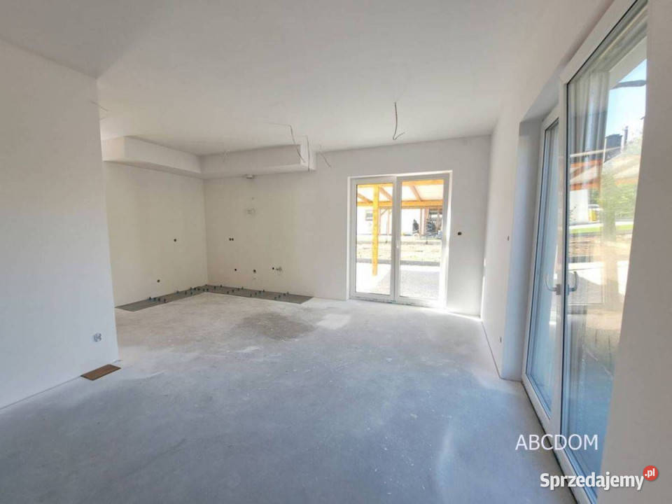 Więckowice 5 pokoiwiata garażowapergola Rok budowy 2025 małopolskie