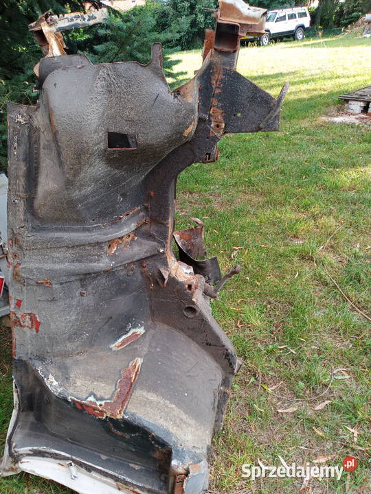 Mercedes W115 podłużnica prawa W114 Piastów