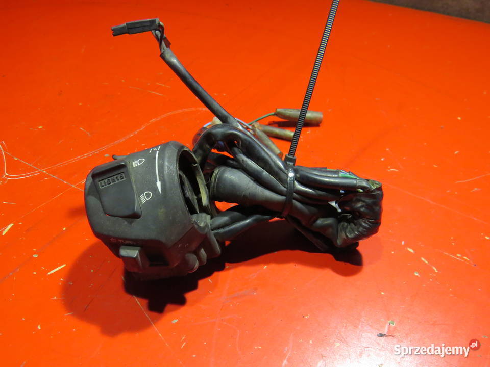 HONDA HORNET 600 PC36 03 przełącznik włącznik Warszawa