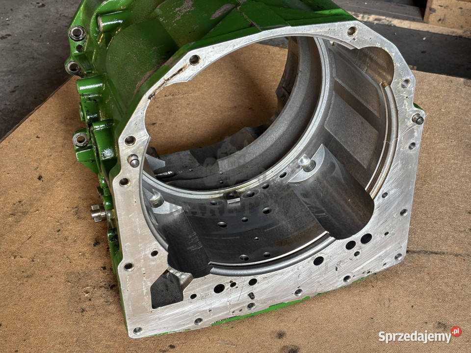 John Deere 6910 Obudowa Skrzyni Power Quad