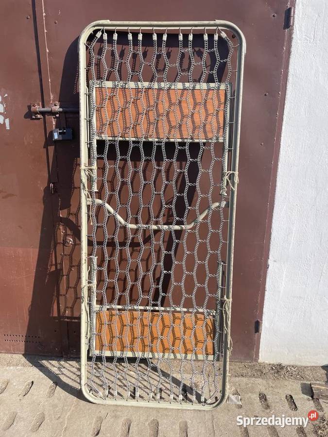 wojskowe łóżko metalowe PRL Pruszcz Gdański