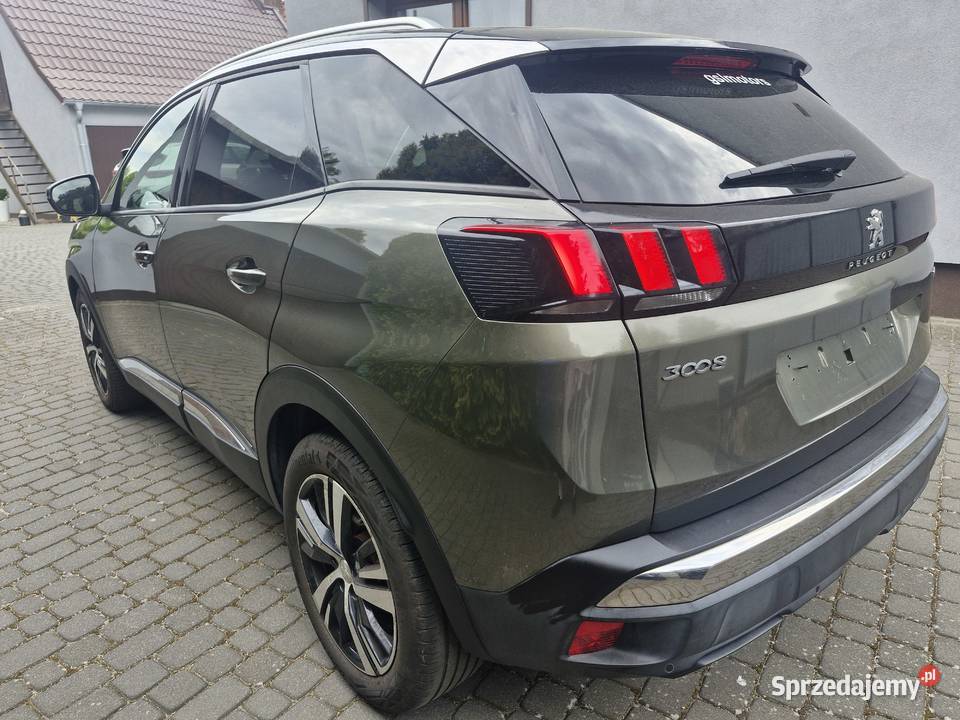 Śliczny Peugeot 3008 niski udokumentowany sprzedam