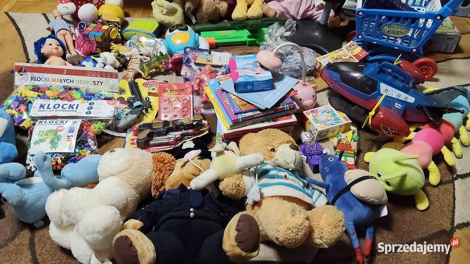 Zestaw zabawek sprzedam