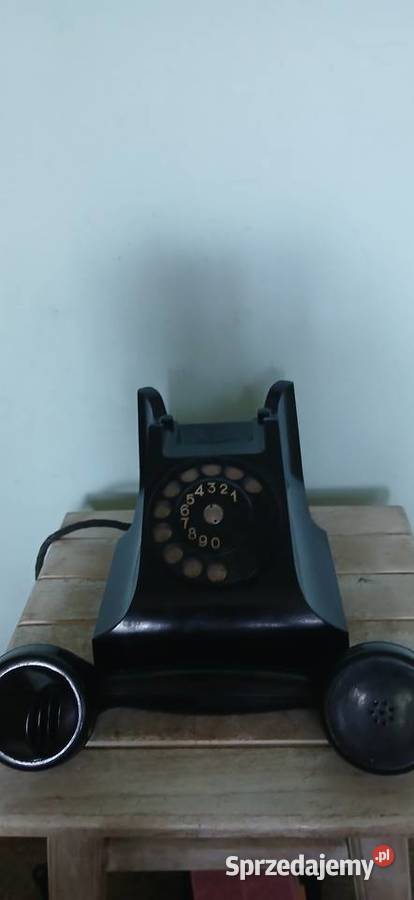 Stary telefon stacjonarny z lat 50 tych małopolskie