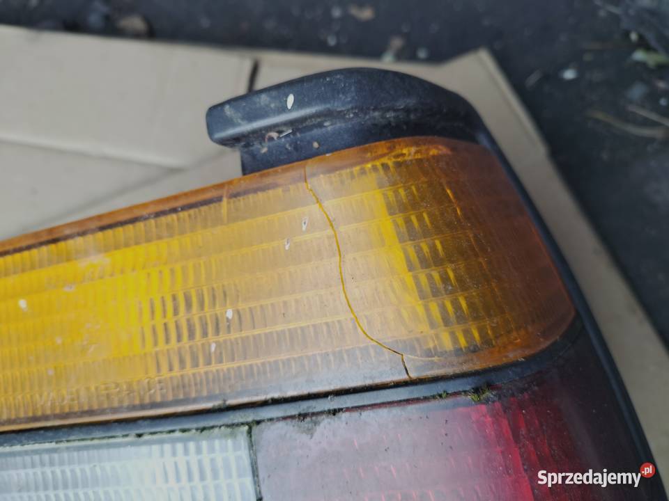 LAMPA TYŁ TYLNA PRAWA WKŁAD LAMPY VW JETTA 2