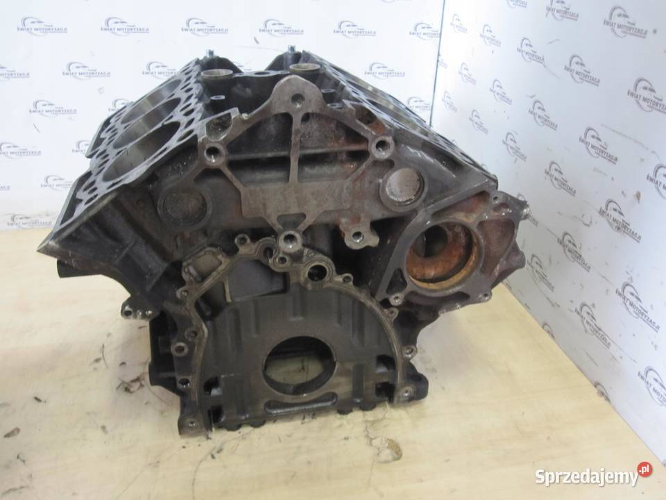 JAGUAR XF 30 D 306DT 13r blok silnika nominalny Blok silnika świętokrzyskie