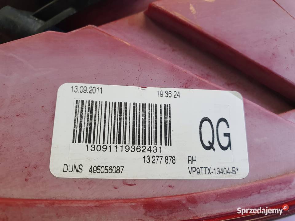 LAMPA PRAWA Opel Insignia A kombi TYLNA prawy Rudka