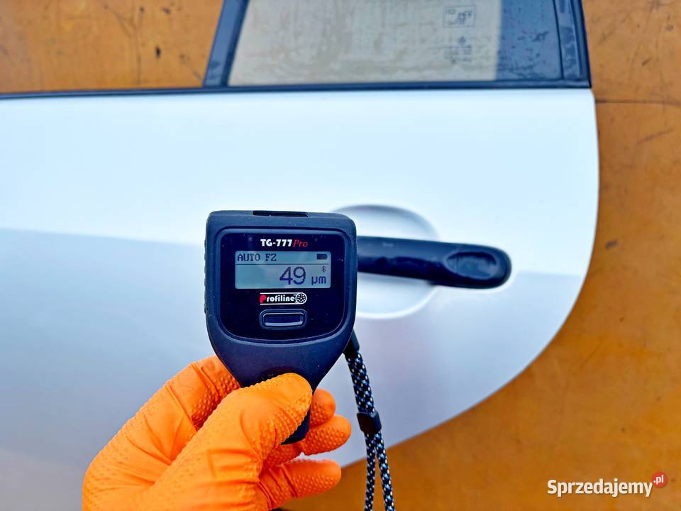 VW GOLF V PLUS 08r DRZWI LEWE TYŁ KOLOR LA7W Karoseria Radom