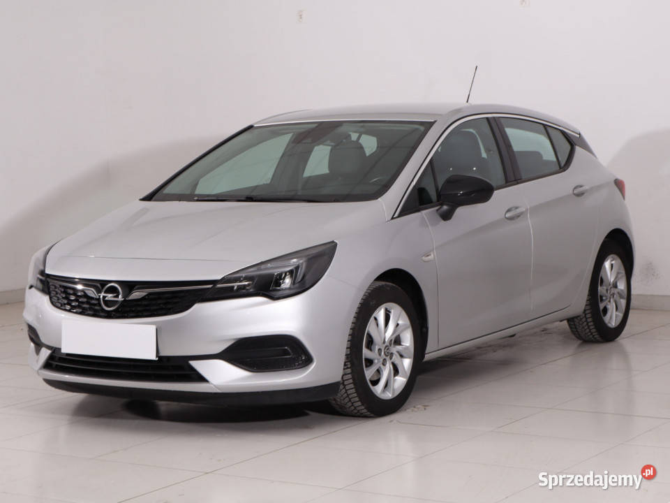 Opel Astra 12 Turbo 107KM