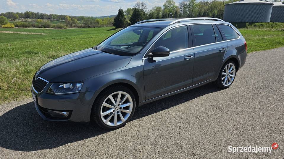Skoda Octavia 3 z fajnym wyposażeniem Zarejestrowany w Polsce Octavia Olsztyn sprzedam