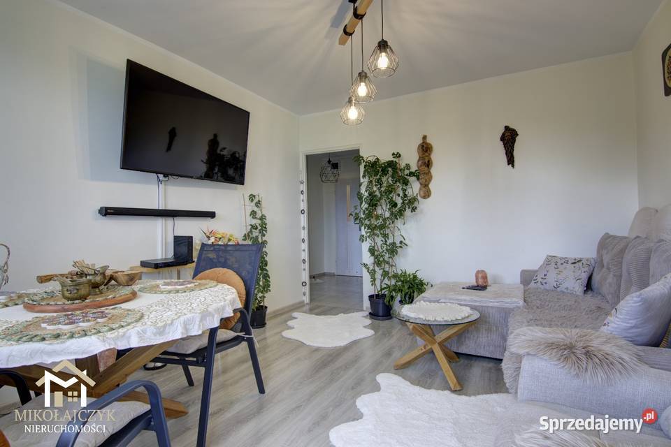 3 pokoje I piętro Słowackiego 30 balkon sieć Bartoszyce