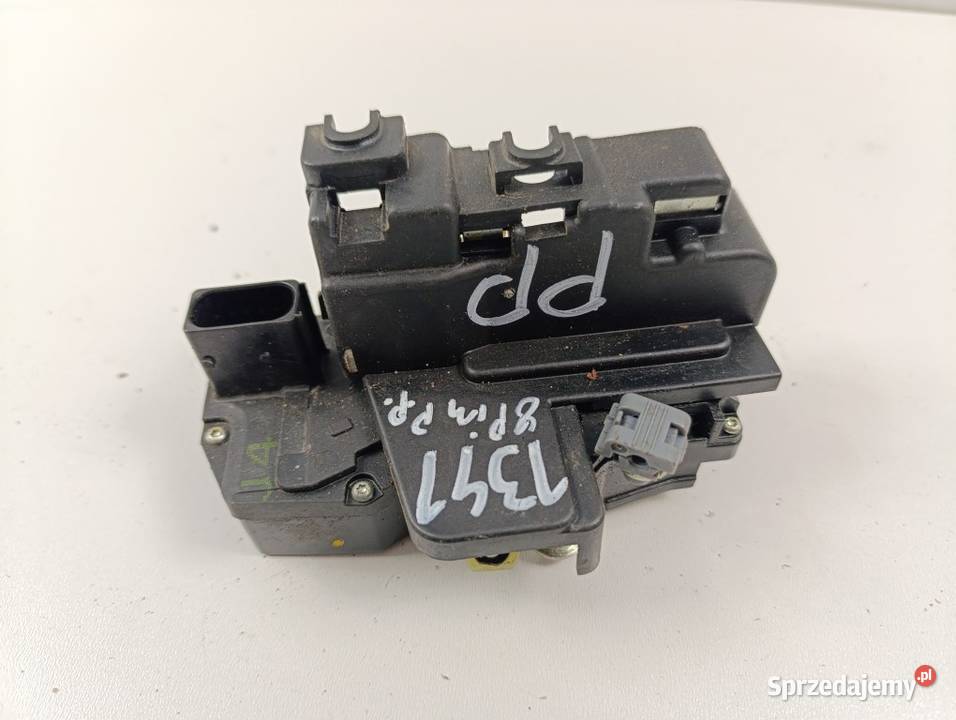 CHEVROLET CAPTIVA ZAMEK DRZWI PRZÓD PRAWY 8PIN osobowe Zbierkowo sprzedam
