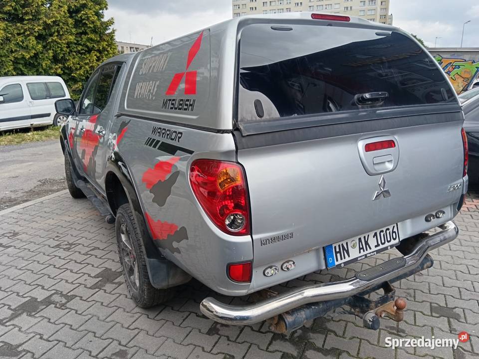 Mitsubishi L200 4x4 do lasu myśliwego wersja UK srebrny Tarnów