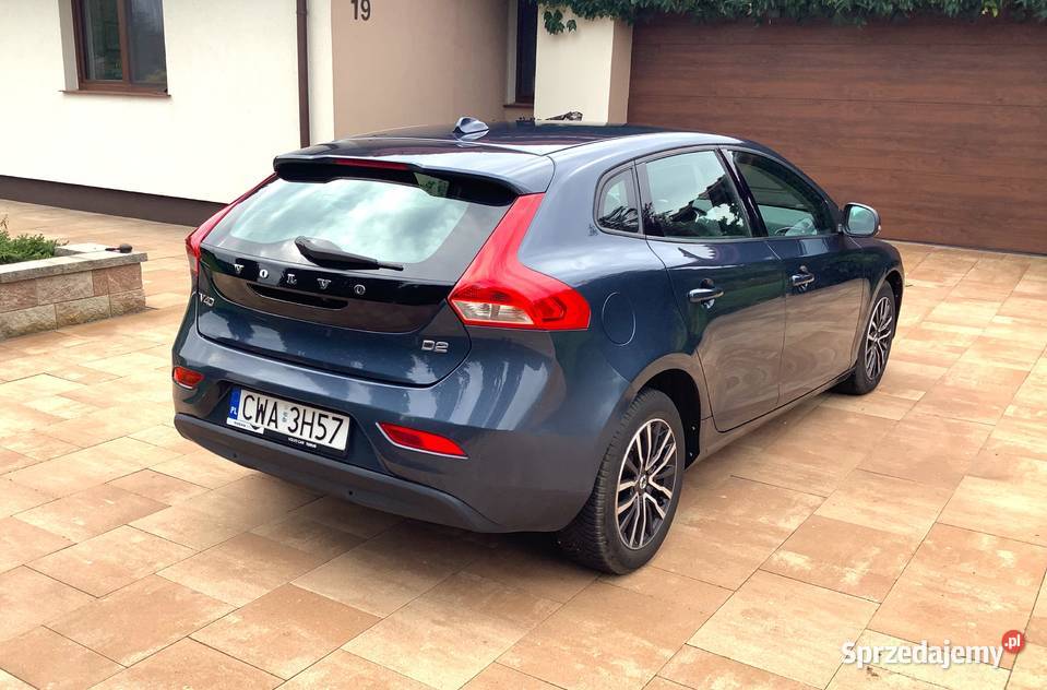 Volvo V40 D2 Momentum 2017 r