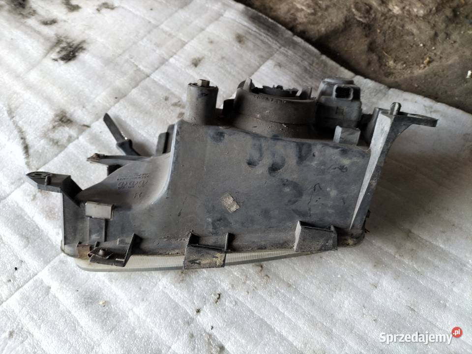 CITROEN BERLINGO LAMPA PRZÓD PRZEDNIA PRAWA Kamień-Kolonia