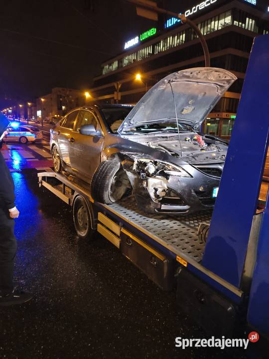 Laweta 24 h pomoc drogowa łódzkie Łódź usługa