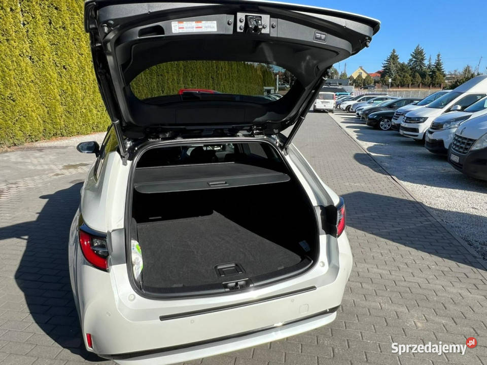 Toyota Corolla 18 Hybrid GR Sport Full Biała wielkopolskie Baranowo