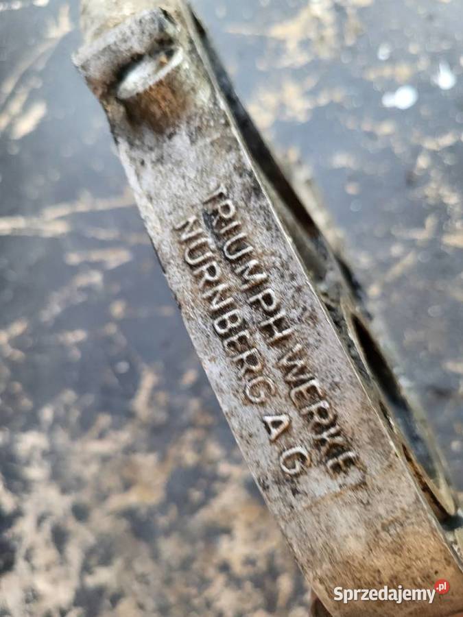 SILNIK TRIUMPH DEKIEL KAPA POKRYWA SILNIKA Rybnik