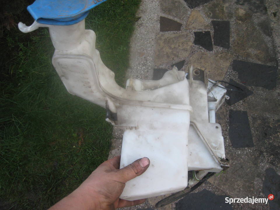 Zbiornik płynu spryskiwaczy Volkswagen Passat B6 Rok produkcji 2006 Kraków