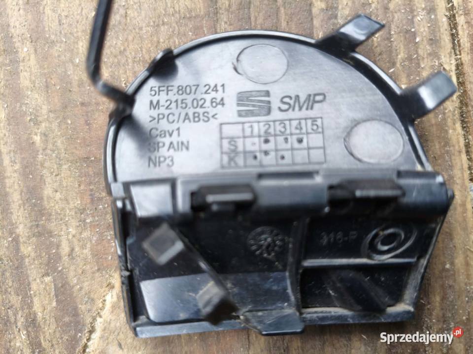 ZAŚLEPKA NA HAK W ZDERZAK PRZEDNI 5FF807241 Żory