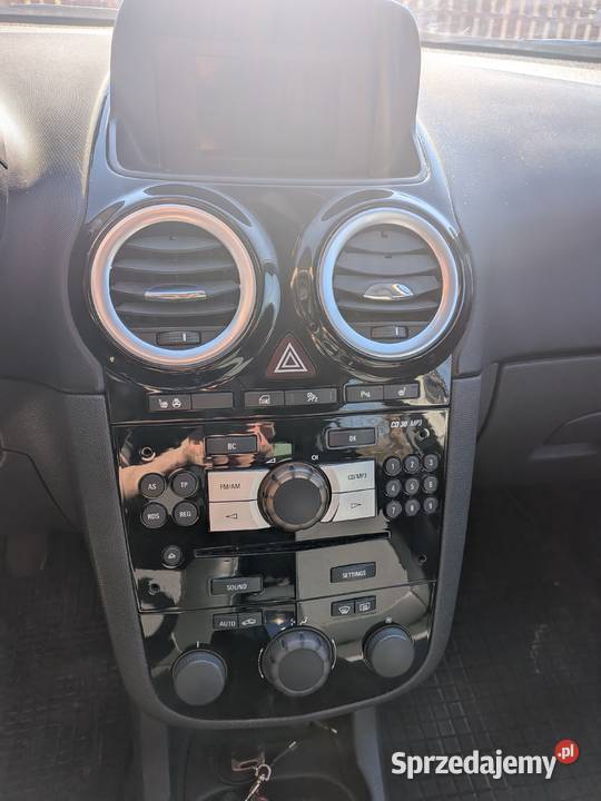 Opel Corsa D 14 LPG 90KM