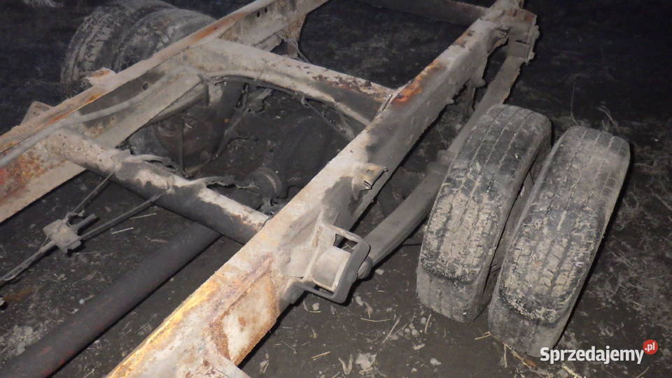 Iveco Daily 35 kat B Najazd Laweta Auto Pomoc na Rok produkcji 2005 Dębica