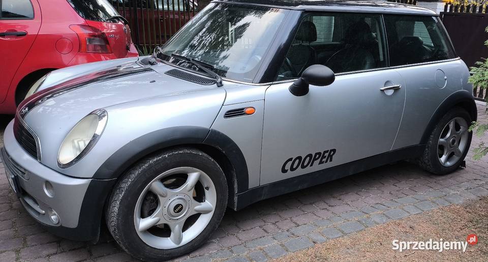 Mini Cooper 2006 16 benzyna automat 151 CD mazowieckie Piaseczno