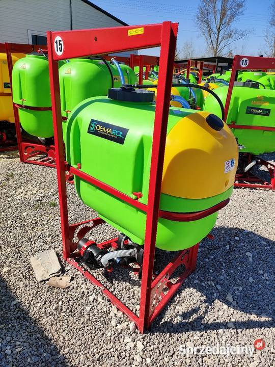 Opryskiwacz polowy zawieszany sokół 300l