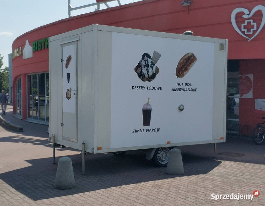 Przyczepa gastronomiczna z wyposażeniem Rok produkcji 2018 Częstochowa