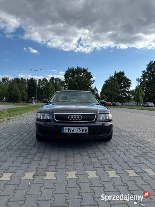 Audi A8 D2 28 benzynaLPG QUATTRO czarny