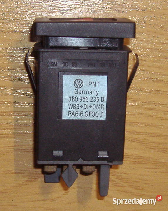 VW PASSAT B5 WŁĄCZNIK ŚWIATEŁ AWARYJNYCH Katowice