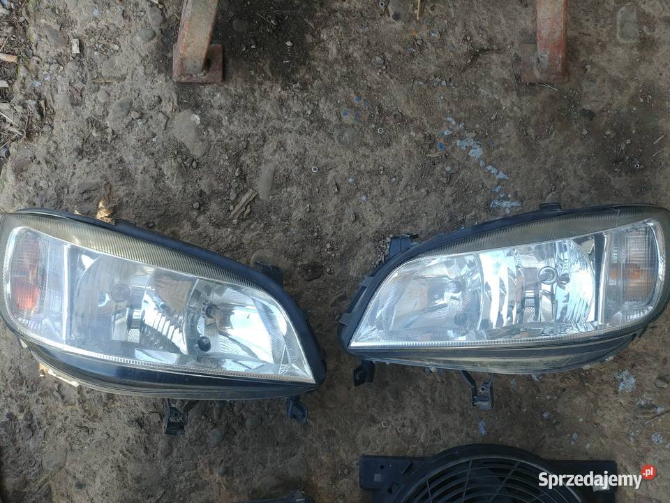 Idealne Reflektory przednie osobowe Cichawa