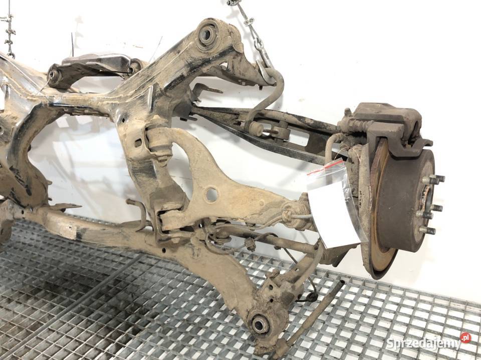 BELKA TYŁ SUBARU XV Hatchback TYLNA ZAWIESZENIA Belki zawieszenia