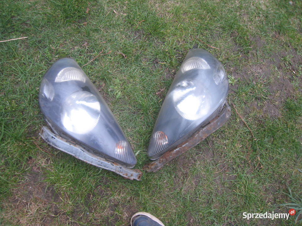 Lampa przednia reflektor Honda Jazz II 03 prawa Lampy przednie Kraków