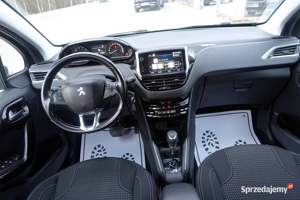 PEUGEOT 208 12T 110 LIFT AUTOMAT NAWIGACJA BEZ nawigacja śląskie