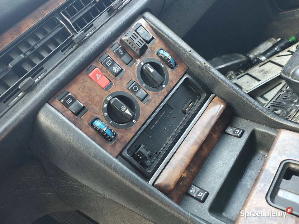 Mercedes W126 500 SE zarejestrowany opłacony benzyna 500 500 sprzedam