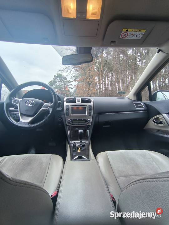 Piękna Toyota Avensis 18 Ben z Automatem Polski Łódź