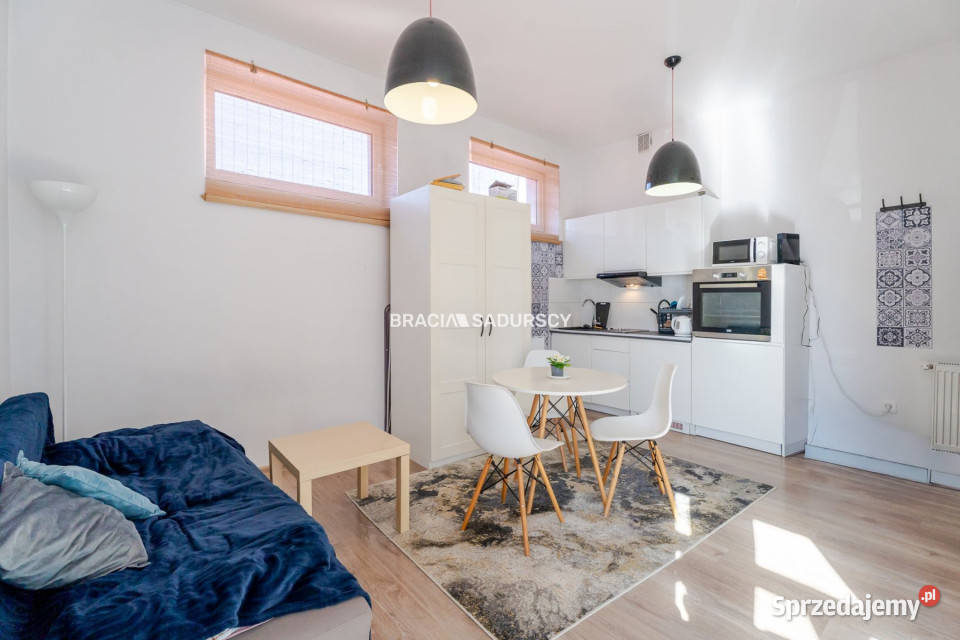 Mieszkanie Kraków Racławicka 2145m2 1 pokój sprzedam