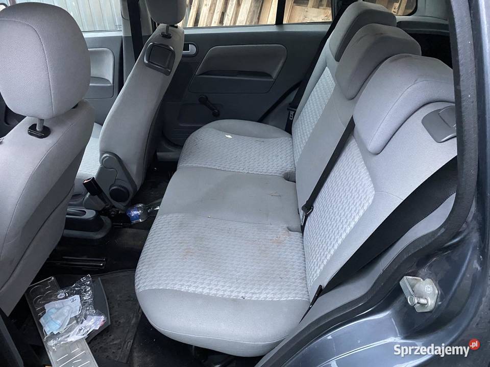 Ford Fusion uszkodzony części sprzedam