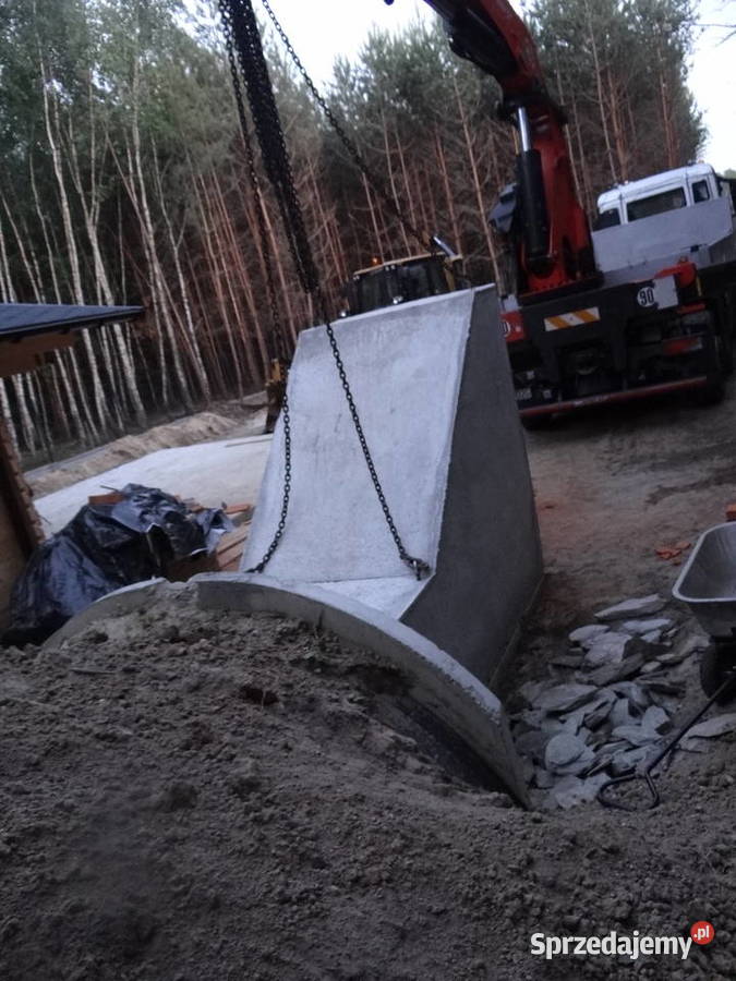 Schody betonowe piwnica piwniczka ziemianka Wierzbica