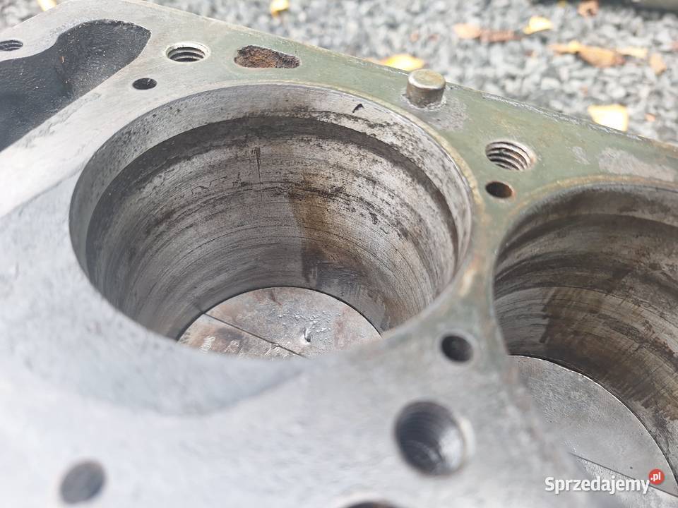 Mercedes W113 230SL Blok silnka m127981 tłoki osobowe Trzebnica