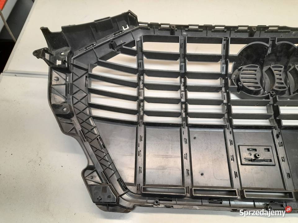 AUDI Q3 ATRAPA CHŁODNICY GRILL 83A853651E osobowe Goleniów