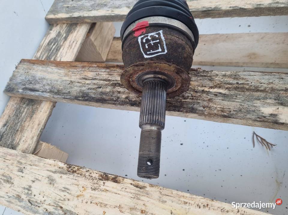 PÓŁOŚ Nissan Navara III 25 dCi LEWA PRZEDNIA Chełm