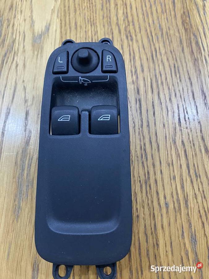Przełącznik drzwi i lusterek Volvo C30 2007r