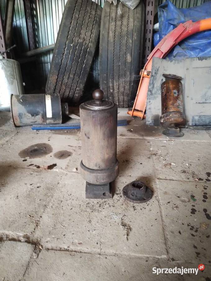 Siłownik wywrotu z rozdzielaczem Łódź